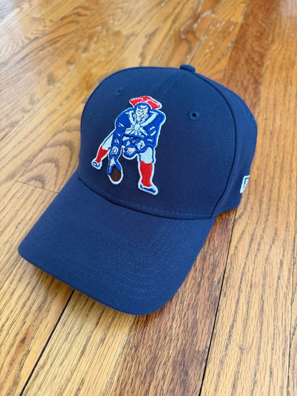 New Era New England Patriots Embroidered Logo Cap